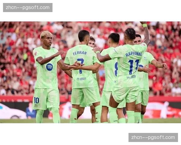 通讯:云达不莱梅最后时刻连入两球,客场惊险逼平柏林联